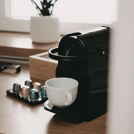 Dom I - Modern & Zentral Mit Kostenfreiem Parkplatz 아파트