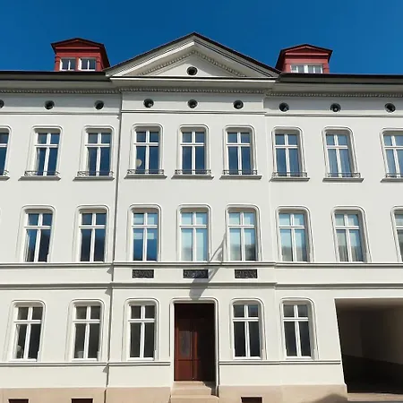 Appartement Dom I - Modern & Zentral Mit Kostenfreiem Parkplatz Fulde