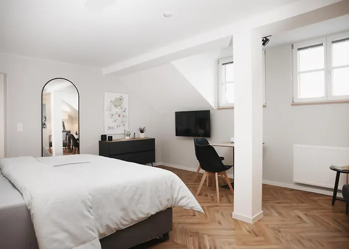 Dom I - Modern & Zentral Mit Kostenfreiem Parkplatz *