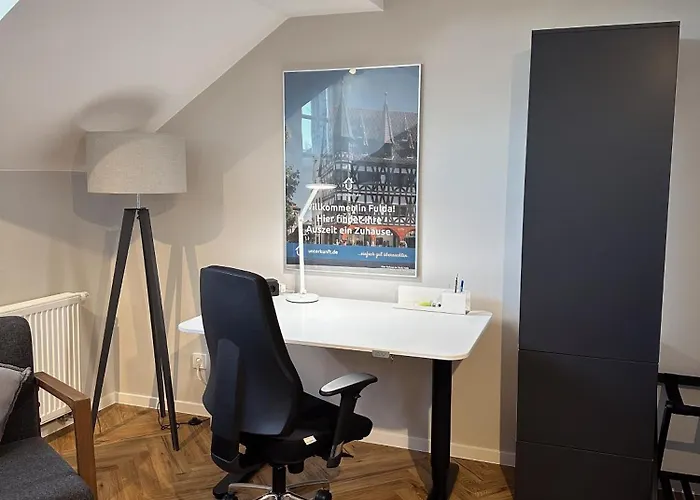 Dom I - Modern & Zentral Mit Kostenfreiem Parkplatz Fulde